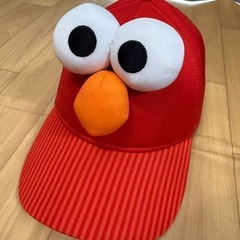 美品❣️ユニバ　エルモ　キャップ