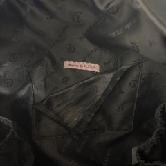 メゾンドフルール　maisondefleur トートバッグ　撥水加工　上部ファスナー付きの画像