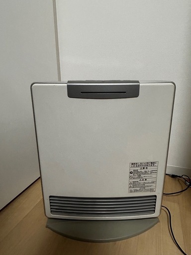 ガスファンヒーター