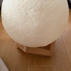 月形 ライト
