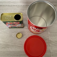 空き缶　ビスコ　サクマドロップス　鬼滅の刃　中身なの画像