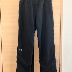 ◆UNDER ARMOR◆ナイロンシャカシャカパンツ♪サイズSM