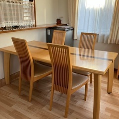 [決まりました]　ダイニングテーブル　無料で差し上げます　　