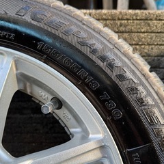 溝有り！pcd100  4穴   社外ホイール&ブリヂストンスタッドレスタイヤ155/65R13 2017年製造 の画像