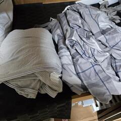 シングル敷布団、掛け布団2セットの画像