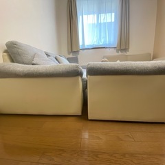 【決まりました】三人掛けL字型ソファの画像