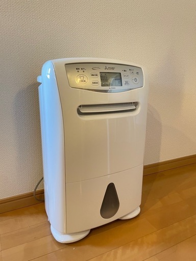 除湿機　三菱SARARI