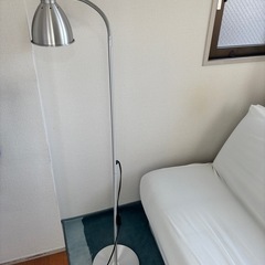 IKEAランプ(電球付き)