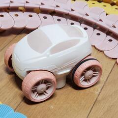 組み立てサーキットセットの画像