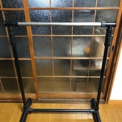 パイプハンガー