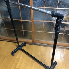 パイプハンガーの画像