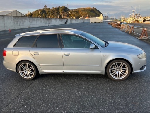 Audi A4アバント2.0Sライン検付8万km