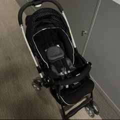 A型アップリカベビーカーの画像