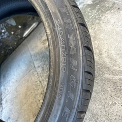 タイヤ 245/40/19 の画像