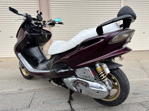 ⭐️自賠責令和8.8付き⭐️マジェスティ125.FIフルカスタム仕様⭐️プラグなど新品交換済みで快調⭐️125cc原付二種スクーター⭐️ ⭐️自賠責令和8.8付き⭐️マジェスティ125.FIフルカスタム⭐️プラグ