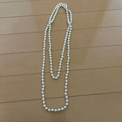 美品　ロングパールネックレス