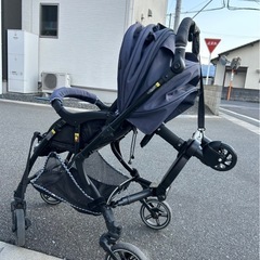 Pigeonベビーカーとステップ
の画像