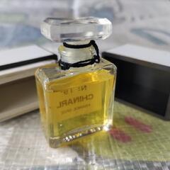 シャネル No.19の画像