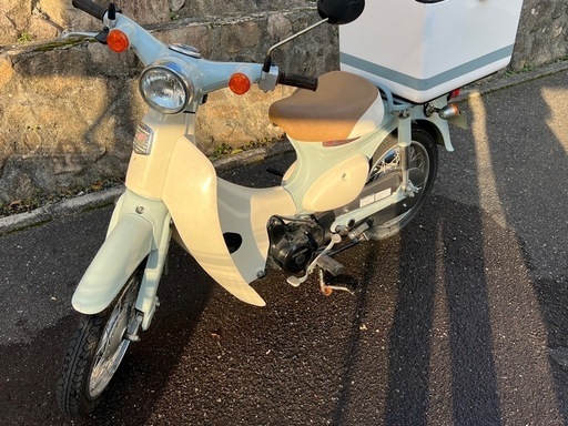 リトルカブ FI 9,573km エンジン始動OK 【取引き中
】