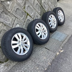 195/65r15スタットレス　ブリジストンvrx2