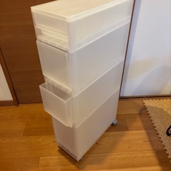 衣装ケース