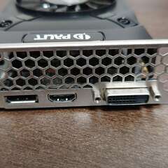 GTX 1050の画像