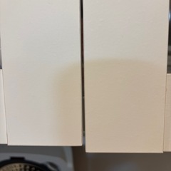【3/22、23に引き取り可能な方】LOWYA ゴミ箱収納付き食器棚 の画像