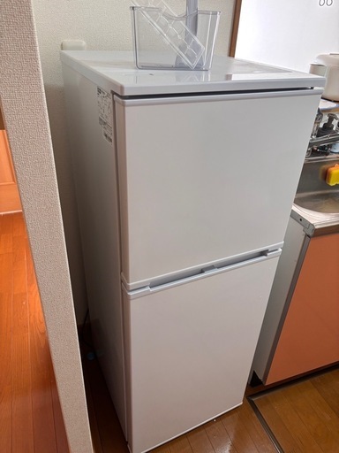 【決まりました】一人暮らしにぴったり！冷蔵冷蔵庫139L