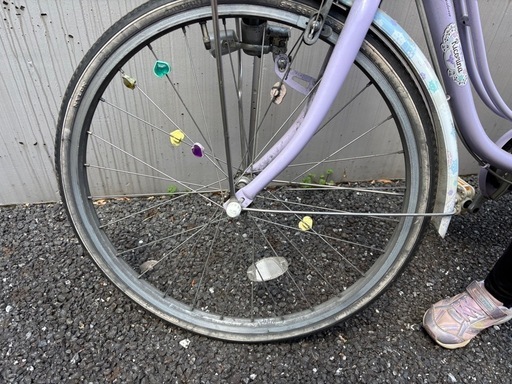 月曜日まで！22インチ ブリヂストンリコリーナ キッズ自転車