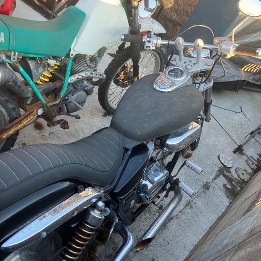 ジャンク ホンダ マグナ 250 トリプルツリー コブラシート カスタム アメリカンバイク ジャンク ホンダ マグナ 250 トリプルツリー コブラシート カスタム