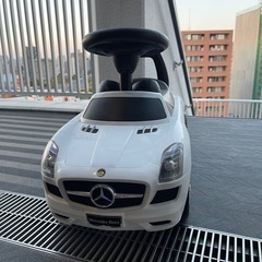 乗用玩具　ベンツの画像