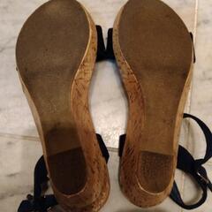 美品！フラットヒールサンダルの画像