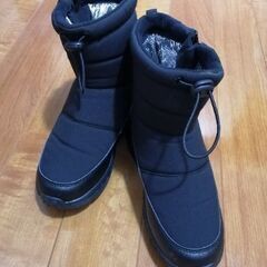 子供用雪遊びの服（110〜120）とブーツ（21㌢）
