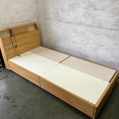 【ジモティ限定特価】 ニトリ シングルベッド マットレスセット 30cm厚 照明 コンセント付 引出し付 デュアルポケットマットレス シングル 寝具 ベッド Y1069の画像