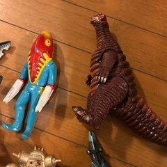 昔のウルトラマン怪獣ソフビの画像
