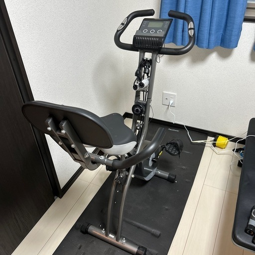 懸垂バー　バイクマシン　筋トレ器具