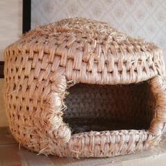 中古 猫ちぐら 天然国産稲わら手編み仕上げ  の画像