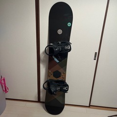 スノーボードとブーツ