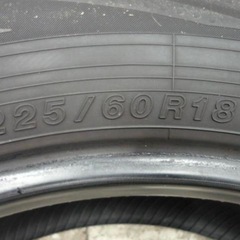 YOKOHAMA BluEarth 
タイヤ　225/60R18 2本セットの画像