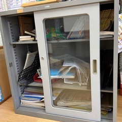 書類棚