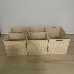 【カゴ5個付き】ニトリ　カラーボックスの画像