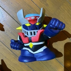 仮面ライダー、マジンガーZ 貯金箱の画像