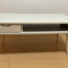 木目調ホワイトオーク テーブルの画像