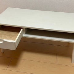 木目調ホワイトオーク テーブルの画像