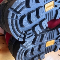 【美品】トレッキングシューズ22.5cmDUNLOPの画像