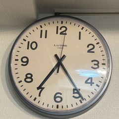 E.A.COMBS WALL CLOCK, Arabic-B (S) φ315 Pewter Greyの画像