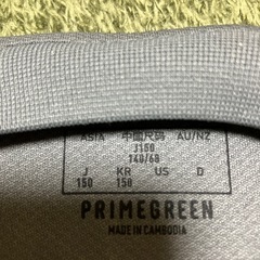 adidasティシャツの画像