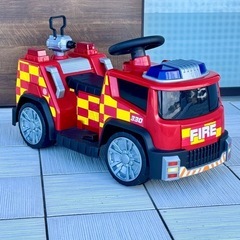 子供用電動乗用玩具　消防車