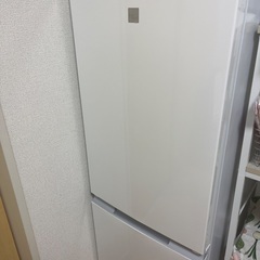 シャープ 179L　冷蔵庫 SJ-18E8の画像