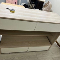 無料　踏み台　収納引き出しの画像
